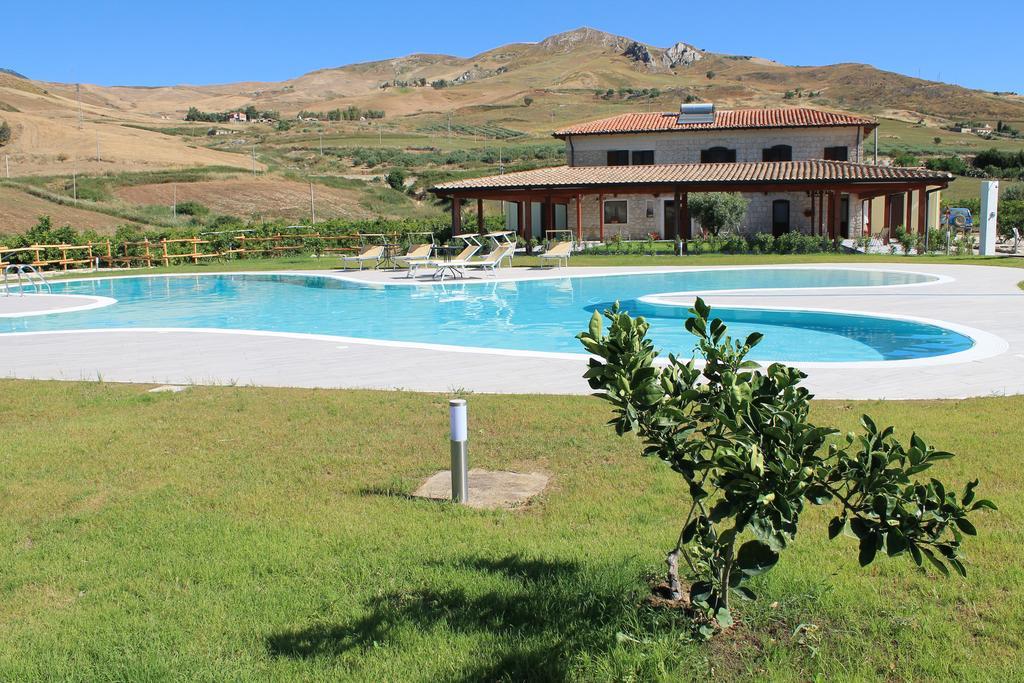 Tenuta Lanza Il Mulino Acquaviva Platani Extérieur photo