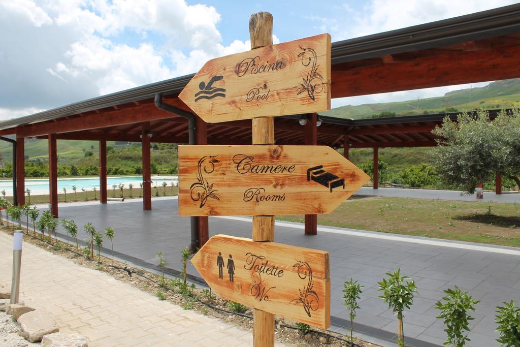 Tenuta Lanza Il Mulino Acquaviva Platani Extérieur photo