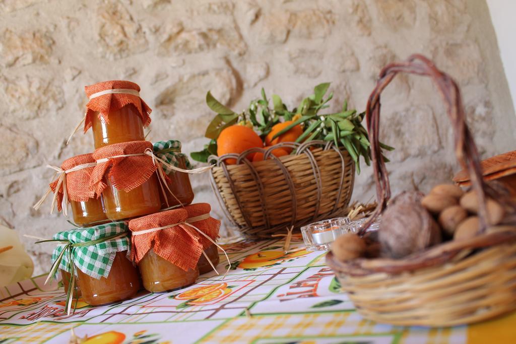 Tenuta Lanza Il Mulino Acquaviva Platani Extérieur photo